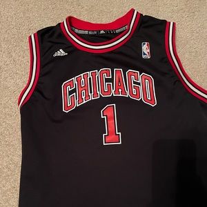 Derrick Rose jersey